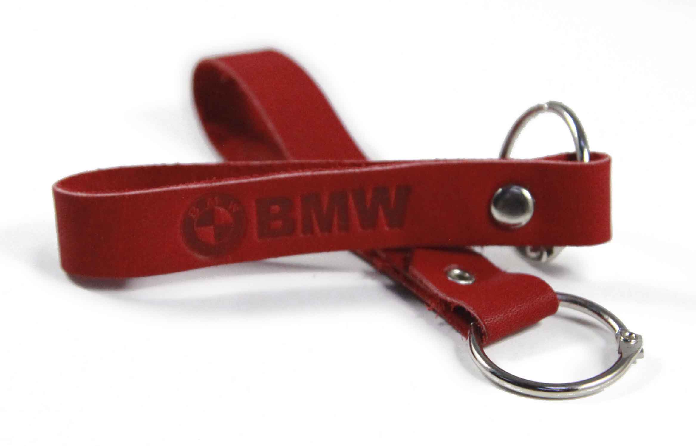 Цена: 30.80 руб. Брелок для ключей из натуральной кожи, красный, тиснение по коже конгрев "BMW"