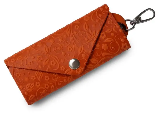 Ключница из натуральной кожи на кнопке, рыжая, тиснение "Флаверс"