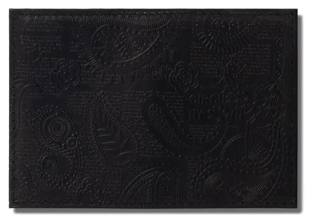 Визитница вертикальная 1 секц. (18 карманов) из натуральной кожи, черная, тиснение "Индийский орнамент"