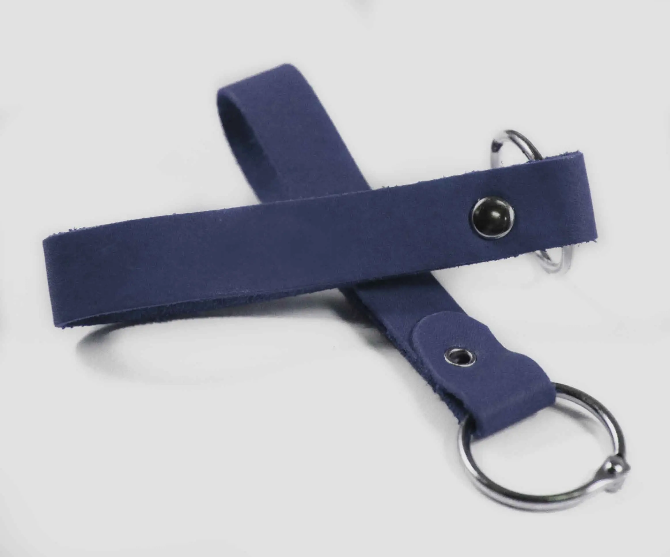 Брелок для ключей из натуральной кожи, синий, без тиснения