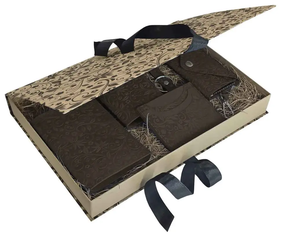 Подарочный набор "Бомонд" из натуральной кожи, коричневый, тиснение "Флаверс"