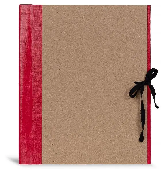 Архивная папка А4, 30 мм, крафт/бумвинил, с цельнокроенным гребешком, мягкие клапана, 4 завязки, красная